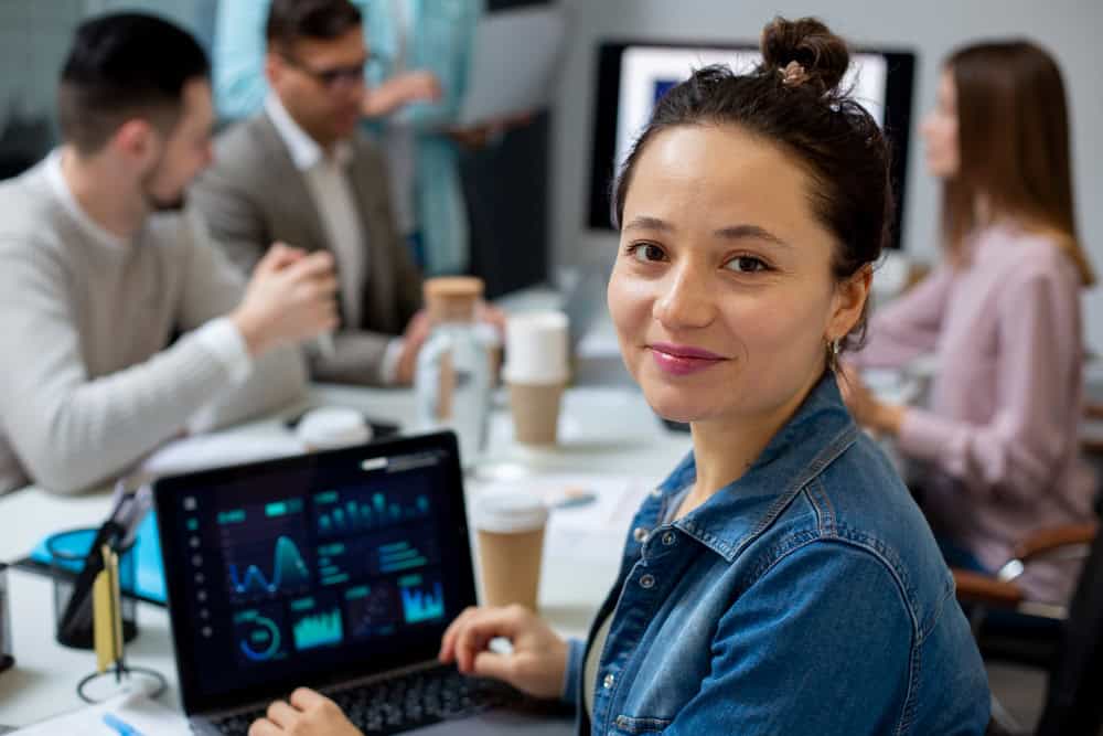 como deben facturar las pymes