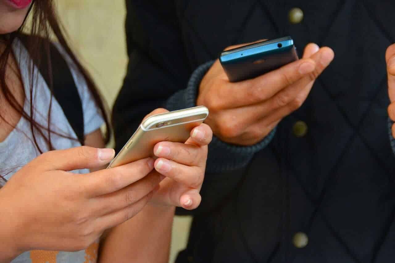 Lleva El Control De Tu Negocio Desde Una App Móvil texting 1490691 1280 min